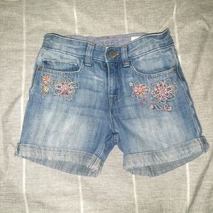 Girls GAP Denim Embroidered Jean Shorts 6